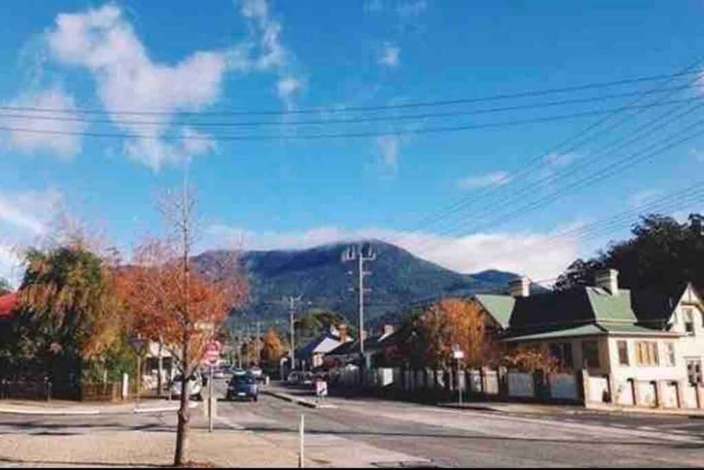 Ferienwohnung The Blush House Hobart Exterior foto