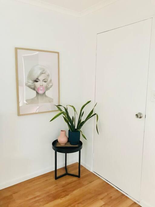 Ferienwohnung The Blush House Hobart Exterior foto